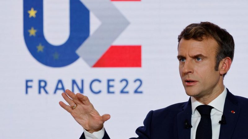 w_57346217-1-800x450 Copyright - Euractiv